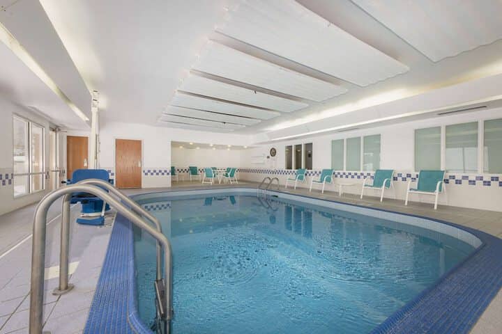 Pool 45 of 69