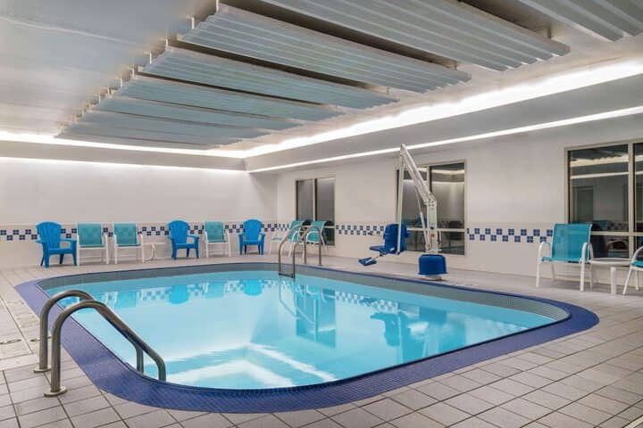 Pool 44 of 69